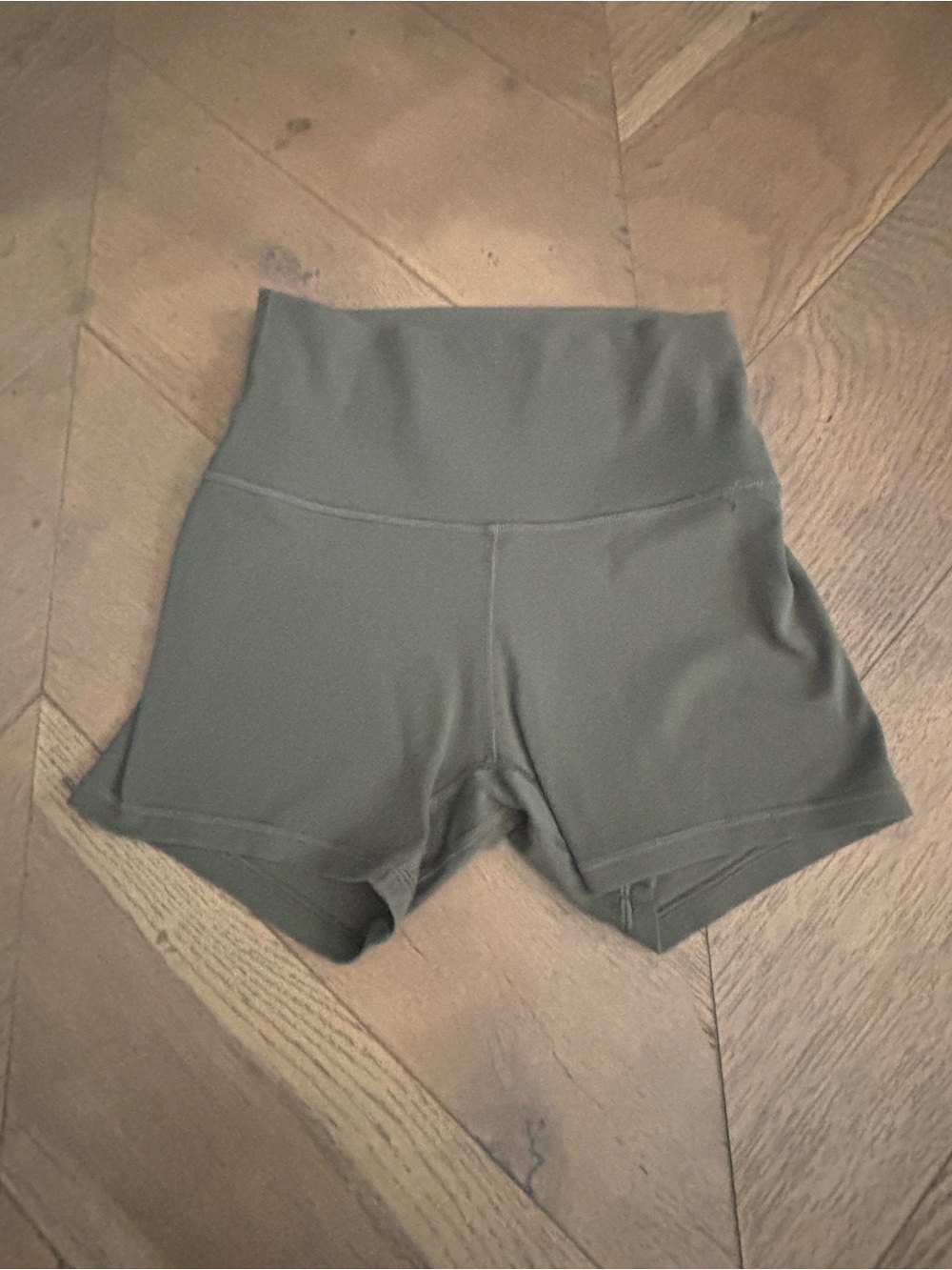 Lululemon Align High-Rise Short 4” Size 4 Army Green